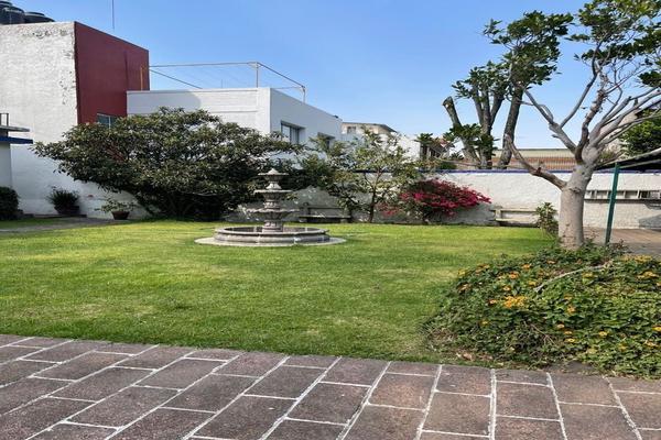 Foto de inmueble en Av. San Fernando, Col. Toriello Guerra C.P. 14050, Tlalpan