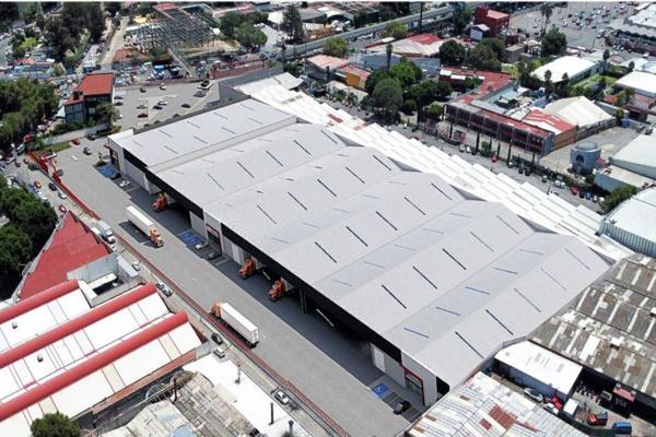 Foto de inmueble en Av. San Lorenzo, Col. San Juan Xalpa C.P. 09850, Iztapalapa