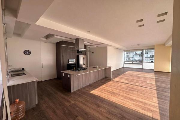 Foto de inmueble en Av. Santa Fe, Col. Santa Fe C.P. 01210, Álvaro Obregón