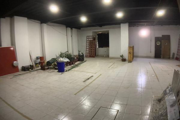Foto de inmueble en Av. Stim, Col. Bosques de las Lomas C.P. 05120, Cuajimalpa de Morelos