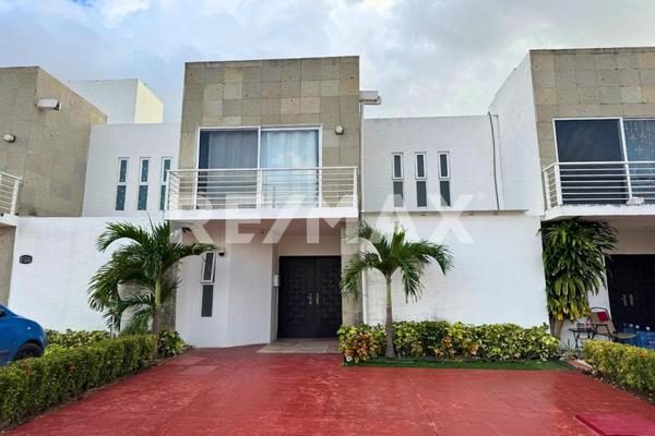 Foto de inmueble en Av. Villa Maya Condominio Teya, Col. Alfredo V Bonfil C.P. 77560, Benito Juárez
