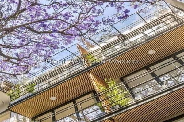 Foto de inmueble en Avenida Mazatlan 161 #161, Col. Hipódromo Condesa C.P. 06170, Cuauhtémoc