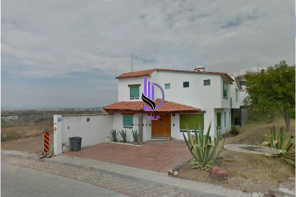 Foto de inmueble en Avenida Senda Eterna 268 #268, Col. Milenio 3a. Sección C.P. 76060, Querétaro
