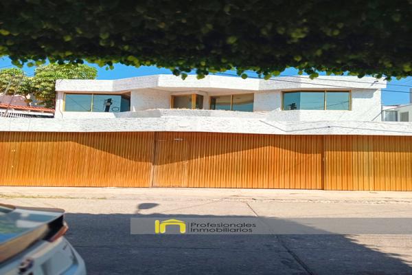 Foto de inmueble en Risco #174, Col. Las Reynas C.P. 36660, Irapuato