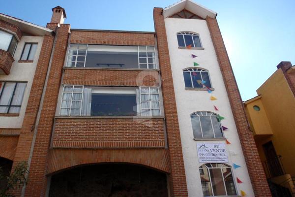 Foto de inmueble en Encinos, Col. Miguel Hidalgo 4A Sección C.P. 14250, Tlalpan