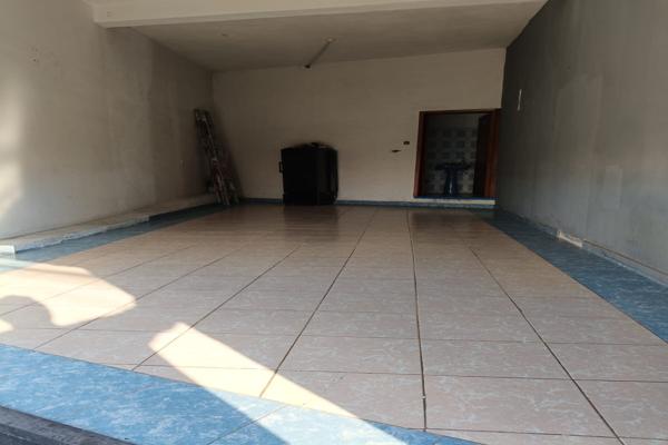 Foto de inmueble en Avenida Lago de Guadalupe #100, Col. San Miguel Xochimanga C.P. 52927, Atizapán de Zaragoza