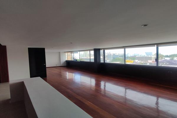 Foto de inmueble en Sierra Guadarrama, Col. Lomas de Chapultepec V Sección C.P. 11000, Miguel Hidalgo