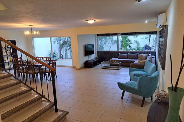 Foto de inmueble en Bocanegra, Col. Marina Vallarta C.P. 48335, Puerto Vallarta