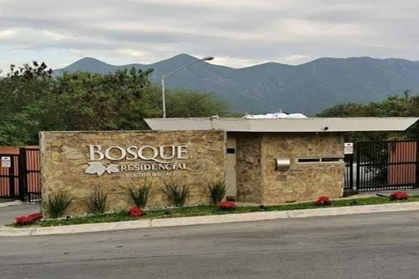 Foto de inmueble en Bosque residencial, Col. El Barrial C.P. 67303, Santiago