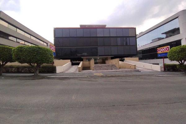 Foto de inmueble en BOSQUES DE CIRUELOS, Col. Bosques de las Lomas C.P. 05120, Cuajimalpa de Morelos