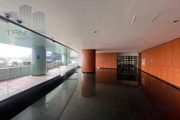 Foto de inmueble en  , Col. Bosques de las Lomas C.P. 05120, Cuajimalpa de Morelos