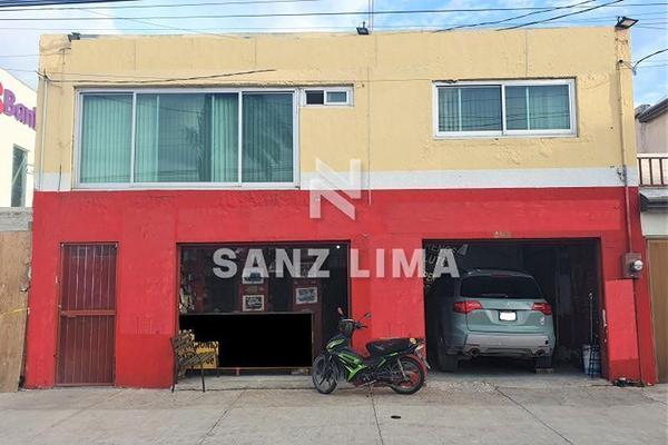 Foto de inmueble en Blvd. Adolfo Lopez Mateos Pte., Col. Las Arboledas 4a. Sección C.P. 38060, Celaya