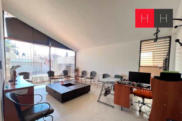 Foto de inmueble en Blvd Atlixco, Col. Estrella del Sur C.P. 72190, Puebla
