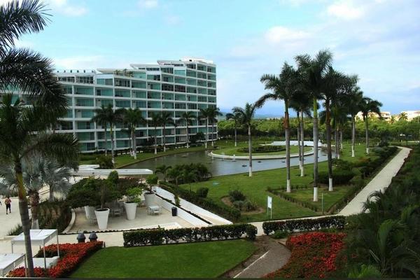 Foto de inmueble en Boulevard Costero, Col. Bahía de Banderas C.P. 63737, Bahía de Banderas