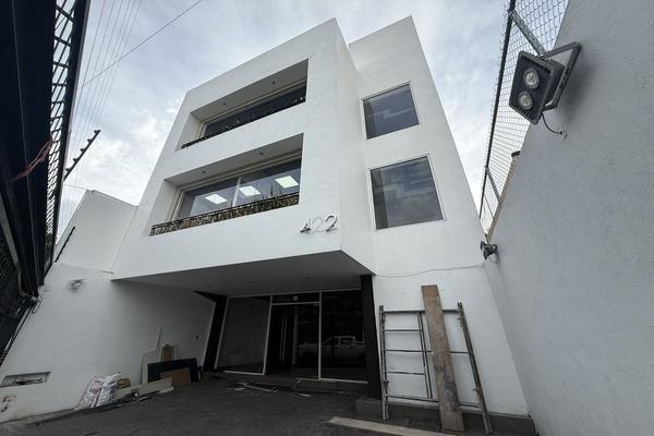 Foto de inmueble en Blvd. Haciendo del Jacal, Col. Jardines de La Hacienda C.P. 76180, Querétaro