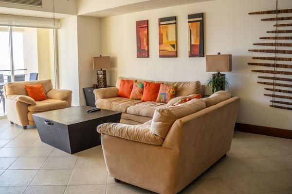 Foto de inmueble en boulevard ixtapa, Col. Ixtapa C.P. 40884, Zihuatanejo de Azueta