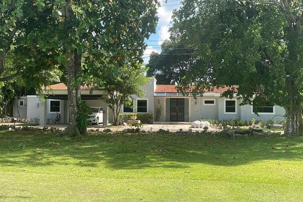 Foto de inmueble en Bugambilia, Col. Club de Golf La Ceiba C.P. 97302, Mérida