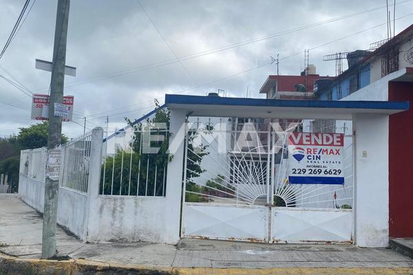 Casa en Bugambilias, Emiliano Zapata., Sumidero, - Propiedades.com