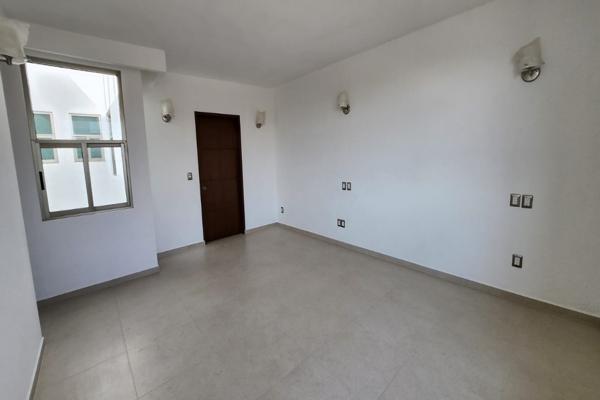 Foto de inmueble en Mariano Salas, Col. Lomas Verdes 6a Sección C.P. 53126, Naucalpan de Juárez