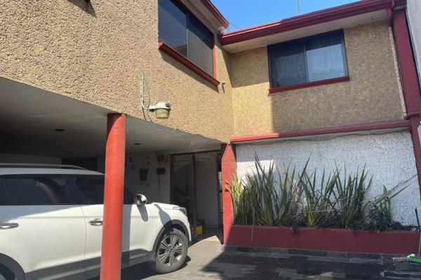 Foto de inmueble en Avenida de los Reyes #s/n, Col. El Dorado C.P. 54020, Tlalnepantla de Baz