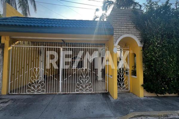 Foto de inmueble en Calle 12, Col. Los Pinos C.P. 89513, Ciudad Madero