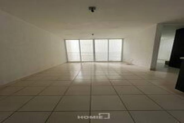Foto de inmueble en Calle 2 #201, Col. Agrícola Pantitlan C.P. 08100, Iztacalco
