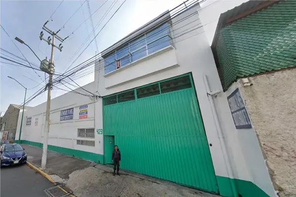 Foto de inmueble en Calle 6 #100, Col. Agrícola Pantitlan C.P. 08100, Iztacalco
