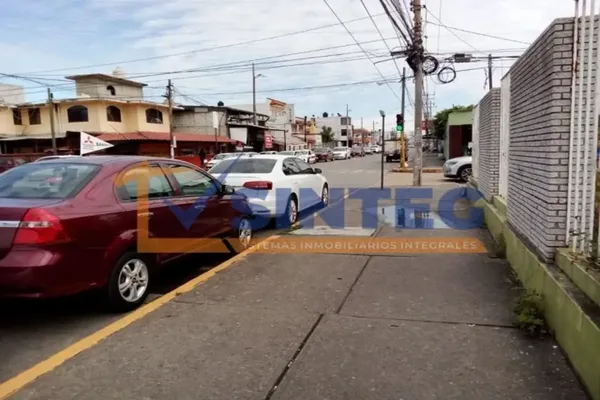 Foto de inmueble en CALLE 6, Col. Cazones C.P. 93230, Poza Rica de Hidalgo