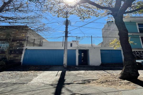 Foto de inmueble en Calle 6, Col. Miguel Hidalgo 4A Sección C.P. 14250, Tlalpan