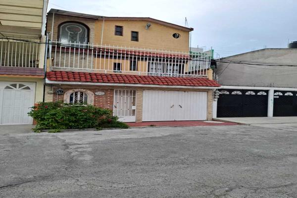 Casa en venta disponible en Calle 71, Colonia Villas de Guadalupe ...