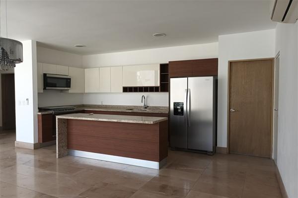 Foto de inmueble en calle, Col. Residencial Cordillera C.P. 66196, Santa Catarina