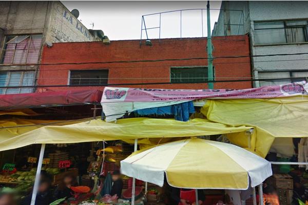 Foto de inmueble en Calle Rosario #210, Col. Zona Centro C.P. 15100, Venustiano Carranza