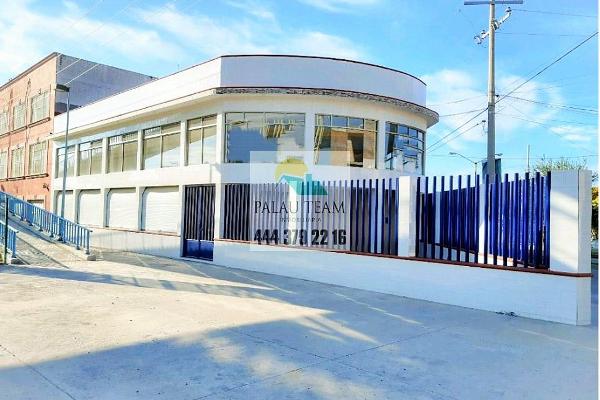 Foto de inmueble en Calle Walther C. Buchanan, Col. Del Bosque C.P. 37905, San Luis de la Paz