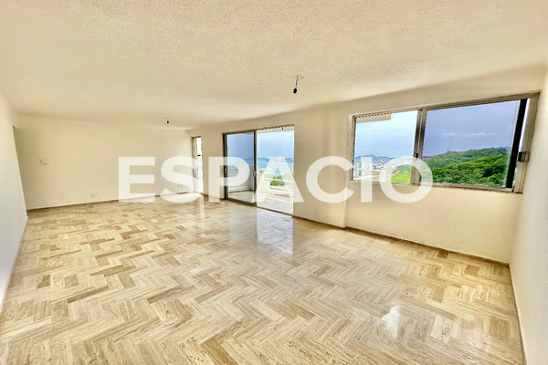 Foto de inmueble en Caltecas, Col. Lomas de Costa Azul C.P. 39830, Acapulco de Juárez