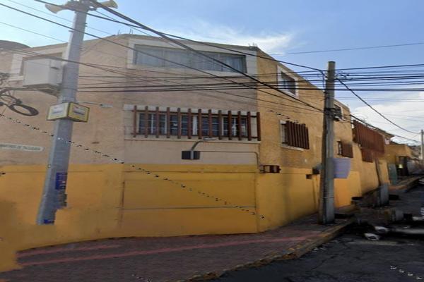 Calzada De Becerra