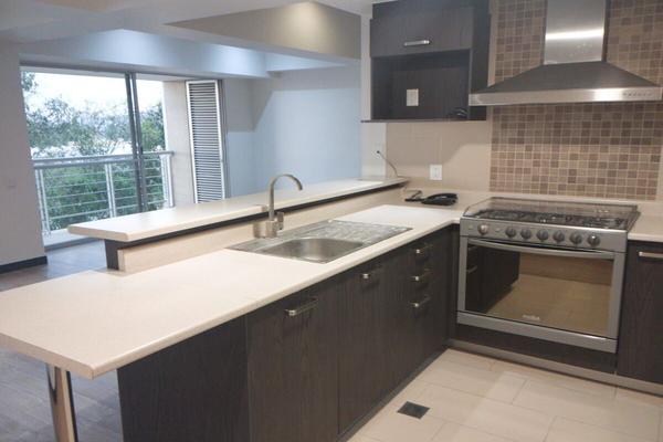 Foto de inmueble en Calzada de Tlalpan, Col. Pueblo de Santa Ursula Coapa C.P. 04650, Coyoacán
