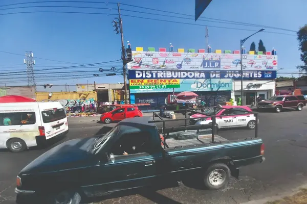 Foto de inmueble en Calz Ignacio Zaragoza #1276, Col. Juan Escutia C.P. 09100, Iztapalapa