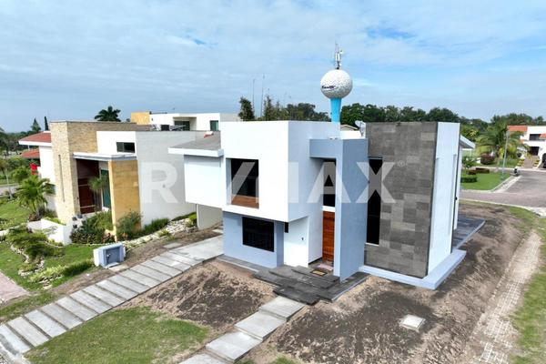 Foto de inmueble en Calzada  Laguna de Champayan Norte, Col. Residencial Lagunas de Miralta C.P. 89605, Altamira