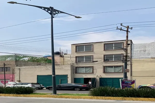 Foto de inmueble en Calzada Ticomán #206, Col. Lindavista Norte C.P. 07300, Gustavo A. Madero