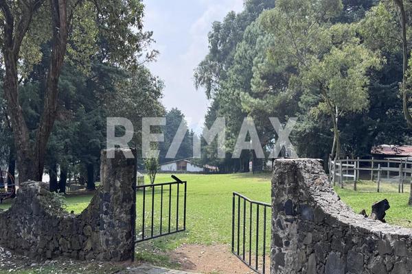 Foto de inmueble en CAM Herradura, Col. San Miguel Topilejo C.P. 14500, Tlalpan