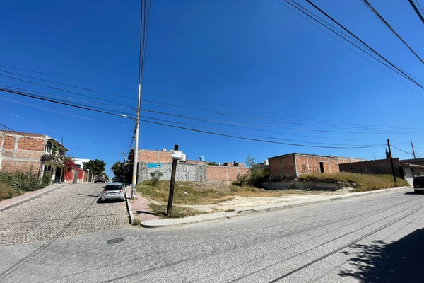Foto de inmueble en Camino Viejo a la Estación, Col. Misión de La Estación C.P. 37755, San Miguel de Allende