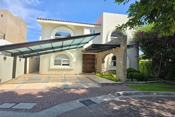Foto de inmueble en Cañada #3910, Col. Santa Cruz Buenavista C.P. 72150, Puebla