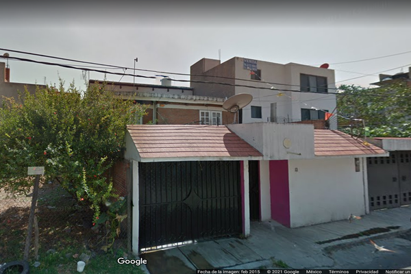 Foto de inmueble en CANAL DE HIERBABUENA, Col. 18 C.P. 16034, Xochimilco