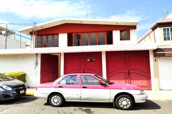 Foto de inmueble en Carrara, Col. Nueva Oriental Coapa C.P. 14300, Tlalpan