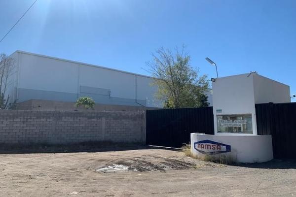 Foto de inmueble en Carretera Irapuato-Salamanca # 921 Fracción B Lote 45, Col. Ampliación Lázaro Cárdenas C.P. 36540, Irapuato
