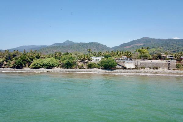 Terreno Comercial en Carretera Los cocos La Man Propiedades