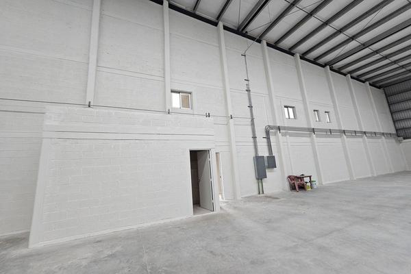 Foto de inmueble en Carr Mérida-Umán, Col. Itzincab C.P. 97392, Umán