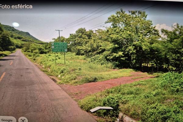 Foto de inmueble en Carretera Morelia a Huetamo, Col. Riva Palacio C.P. 61374, Tiquicheo de Nicolás Romero
