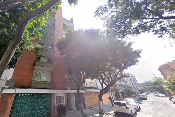 Foto de inmueble en CATALUÑA #21, Col. Insurgentes Mixcoac C.P. 03920, Benito Juárez