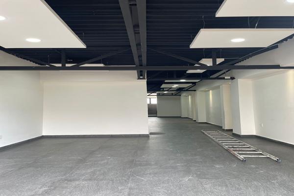 Foto de inmueble en Cecilio robelo, Col. Jardín Balbuena C.P. 15900, Venustiano Carranza